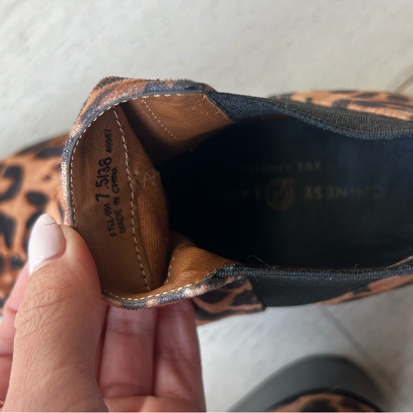 Chinese Laundry Leopard print booties - Picture 4 of 4
